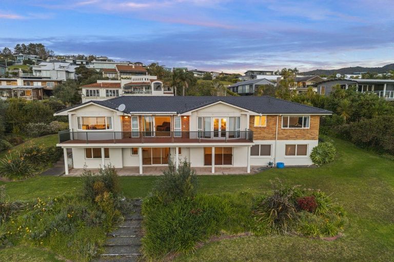 Photo of property in 5 Highland Lass Place, Langs Beach, Waipu, 0582