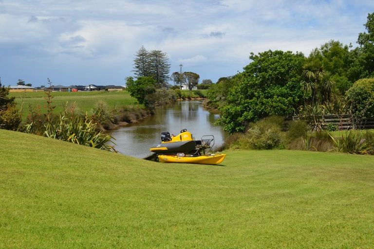 Photo of property in 1a Shoemaker Road, Waipu, 0510