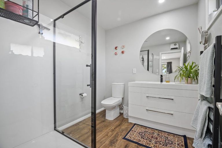 Photo of property in 25 Parsonage Road, Woodend, 7610