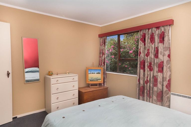 Photo of property in 9 Motueka Street, Ngaio, Wellington, 6035