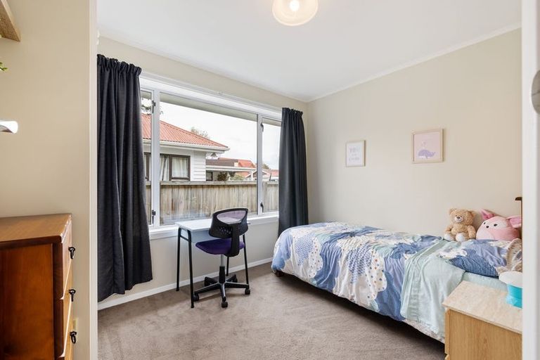 Photo of property in 1/299 Hills Road, Mairehau, Christchurch, 8013