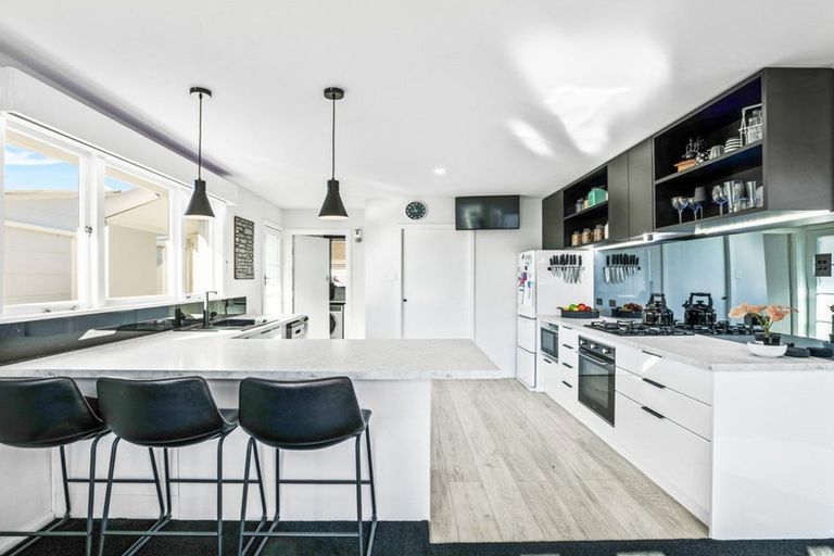 Photo of property in 30a Akaroa Street, Kaiapoi, 7630