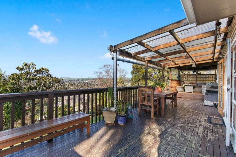 Photo of property in 6 Edward Street, Western Heights, Rotorua, 3015