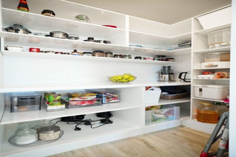 Photo of property in 31 Shibata Rise, Ranui, Auckland, 0612