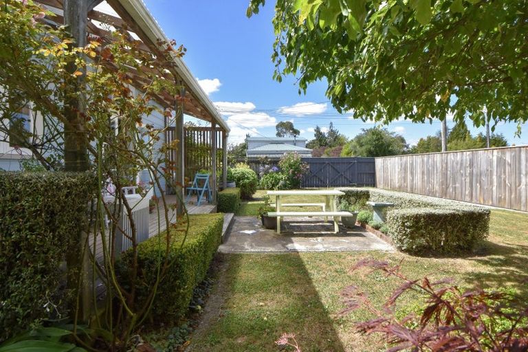 Photo of property in 16 Tyne Street, Carterton, 5713