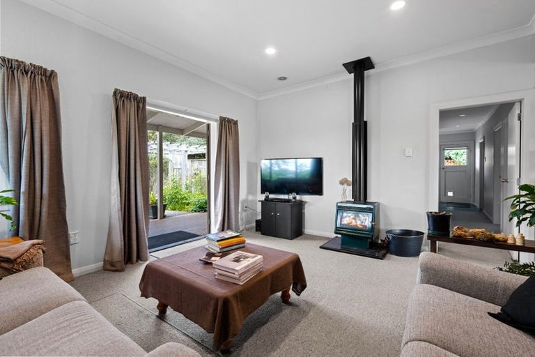 Photo of property in 54 Baylys Road, Parkvale, Carterton, 5792