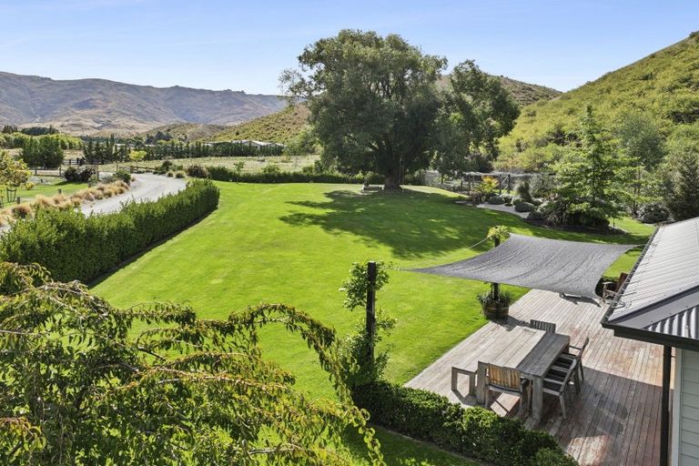 Photo of property in 20 Sugarloaf Drive, Mount Pisa, Cromwell, 9384