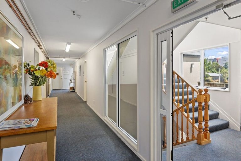 Photo of property in 23 Creyke Road, Ilam, Christchurch, 8041