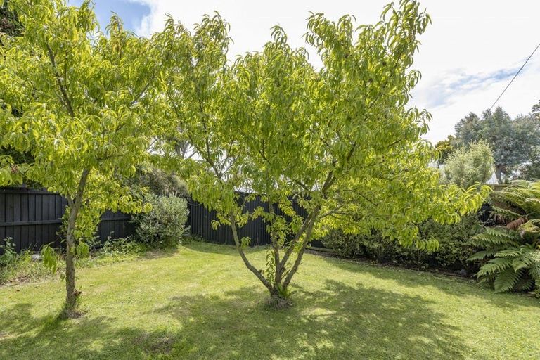 Photo of property in 12a Cradock Street, South New Brighton, Christchurch, 8062