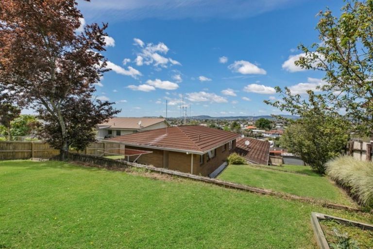 Photo of property in 16b Highfield Crescent, Brookfield, Tauranga, 3110