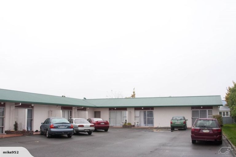 Photo of property in 120 Maddison Street, Akina, Hastings, 4122