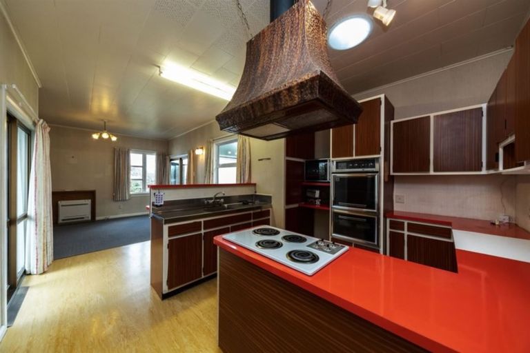 Photo of property in 9 Karamu Avenue, Takaro, Palmerston North, 4410