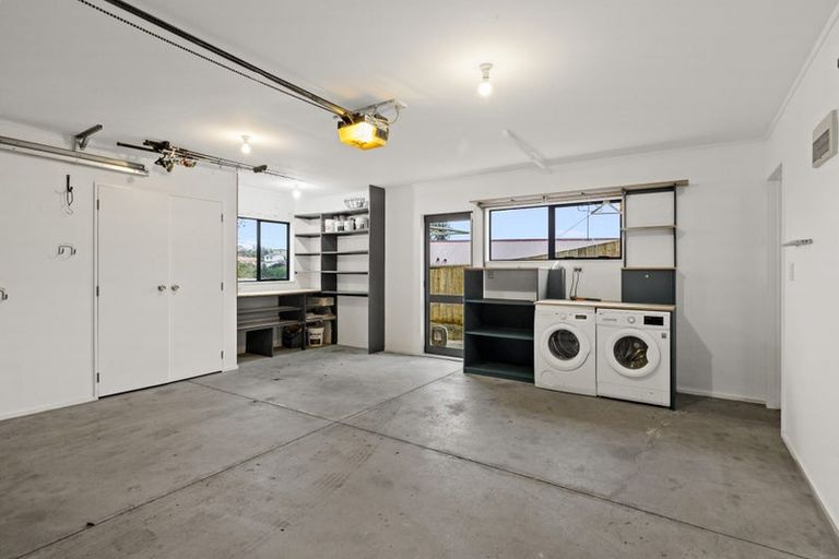 Photo of property in 2/33 Waipa Street, Birkenhead, Auckland, 0626