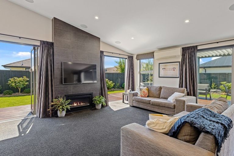 Photo of property in 5 Canter Lane, Aidanfield, Christchurch, 8025