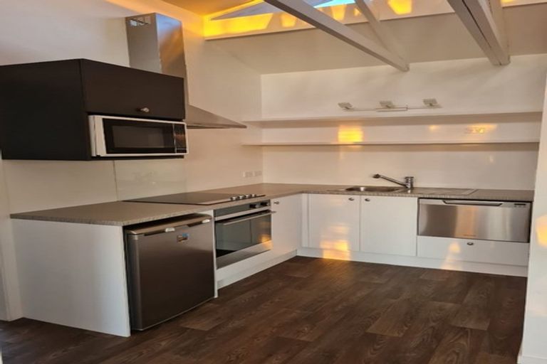 Photo of property in 220 Albany Heights Road, Albany Heights, Albany, 0792