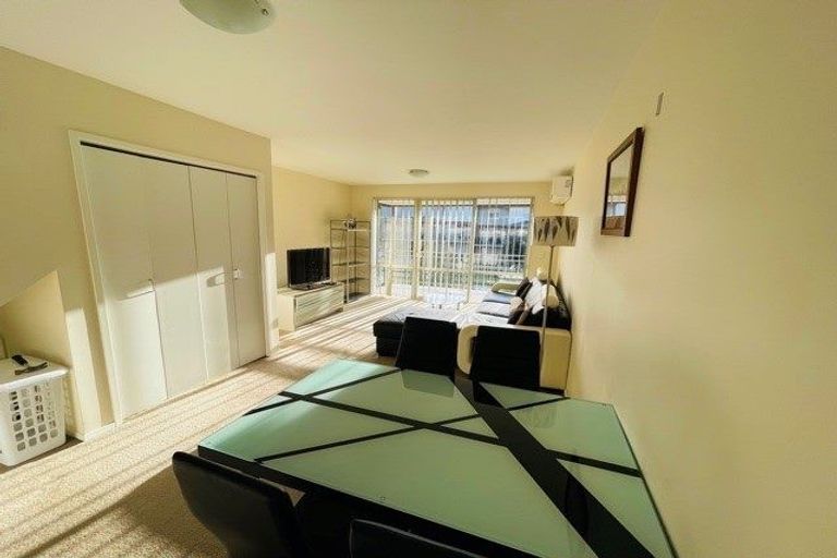 Photo of property in 3/25 Opito Way, East Tamaki, Auckland, 2013