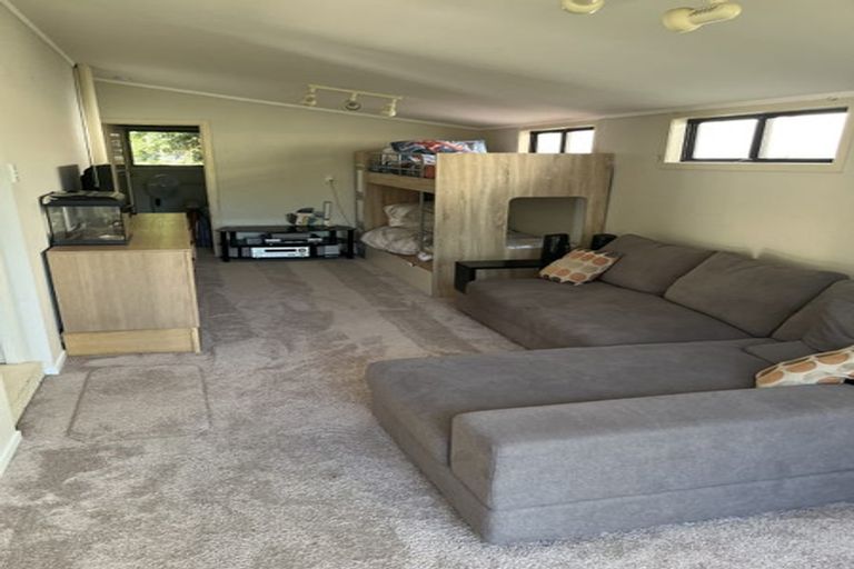 Photo of property in 10 Twilight Bay, Omaha, 0986