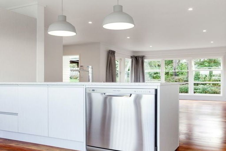 Photo of property in 1/17 Waipa Street, Birkenhead, Auckland, 0626