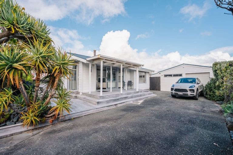 Photo of property in 3 Ruby Cove, Omaha, 0986