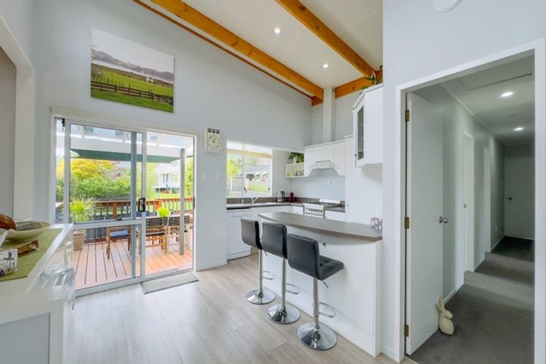 Photo of property in 1 Ohinemuri Place, Paeroa, 3600