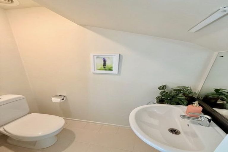 Photo of property in 35e Northcroft Street, Takapuna, Auckland, 0622