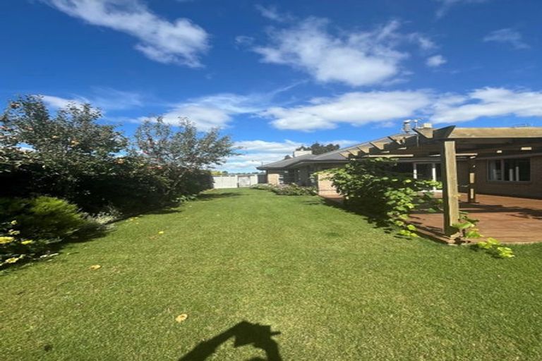 Photo of property in 7 Allingham Lane, Rolleston, 7614