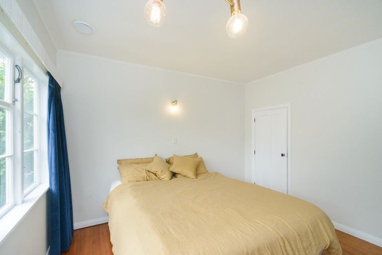 Photo of property in 90 Savage Crescent, West End, Palmerston North, 4412