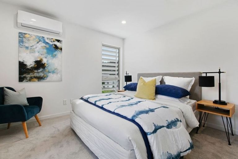 Photo of property in 6 Waihou Crescent, Albany Heights, Auckland, 0632