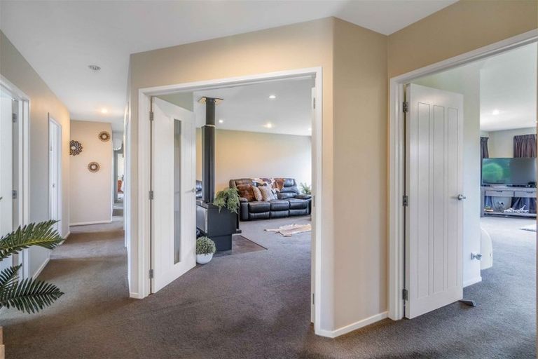 Photo of property in 123 Orion East, Makarewa, Invercargill, 9876