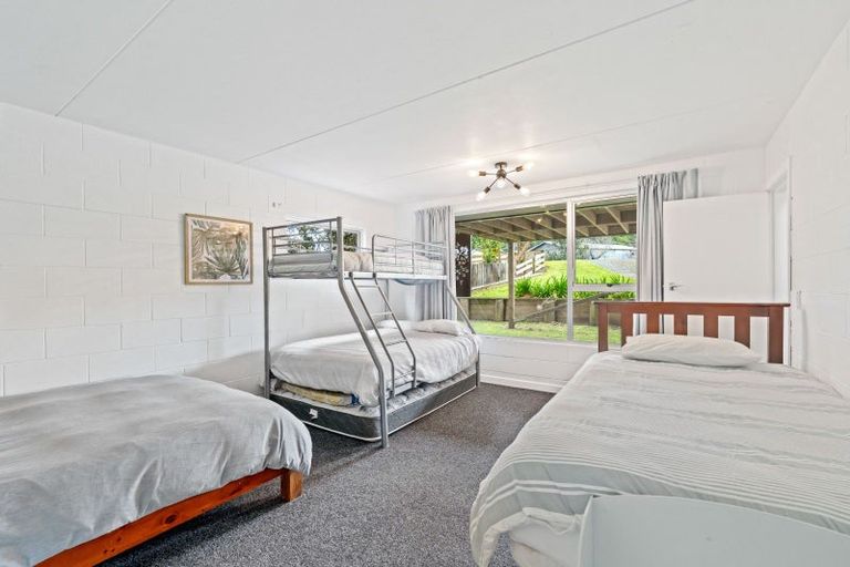 Photo of property in 12 Omutu Street, Oakura, Hikurangi, 0184