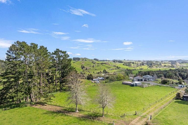 Photo of property in 24 Moumoukai Road, Hunua, Papakura, 2583