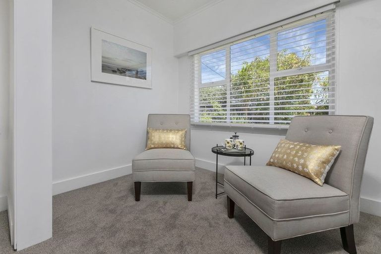 Photo of property in 31 Mahara Avenue, Birkenhead, Auckland, 0626