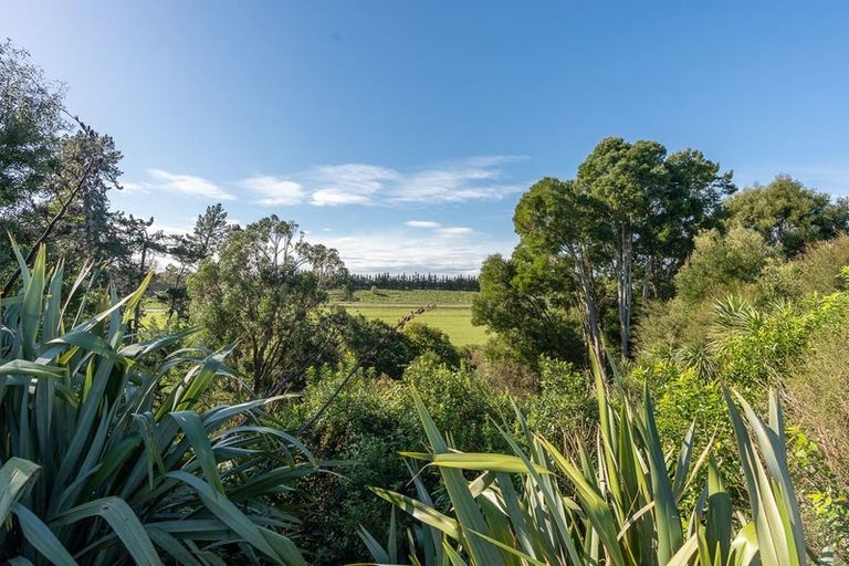 Photo of property in 29 Edgeview Crescent, Fitzroy, Hamilton, 3206