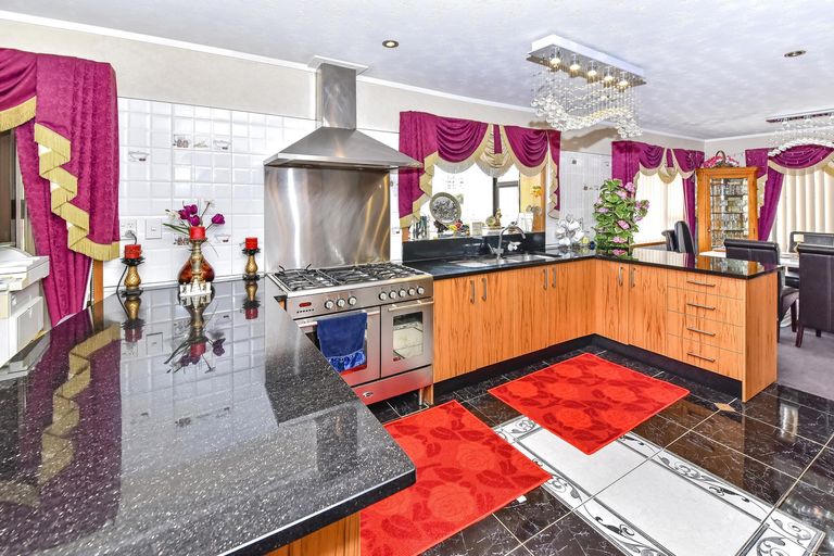 Photo of property in 1b Aspiring Avenue, Clover Park, Auckland, 2019