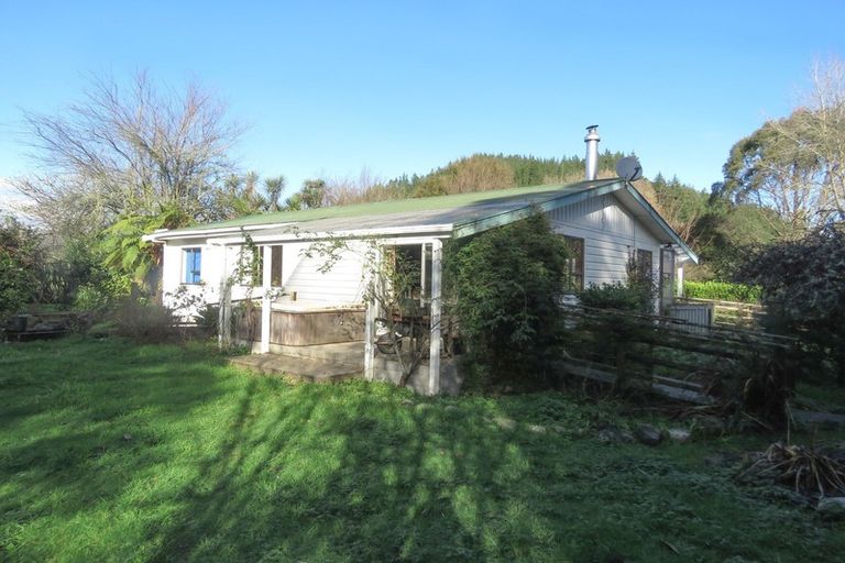 Photo of property in 40 Boatmans Road, Cronadun, Reefton, 7895