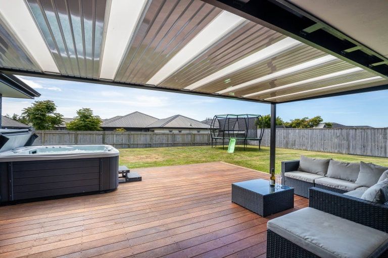 Photo of property in 15 Longstaff Drive, Bell Block, New Plymouth, 4312