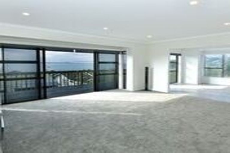 Photo of property in 1038 Whangaparaoa Road, Tindalls Beach, Whangaparaoa, 0930
