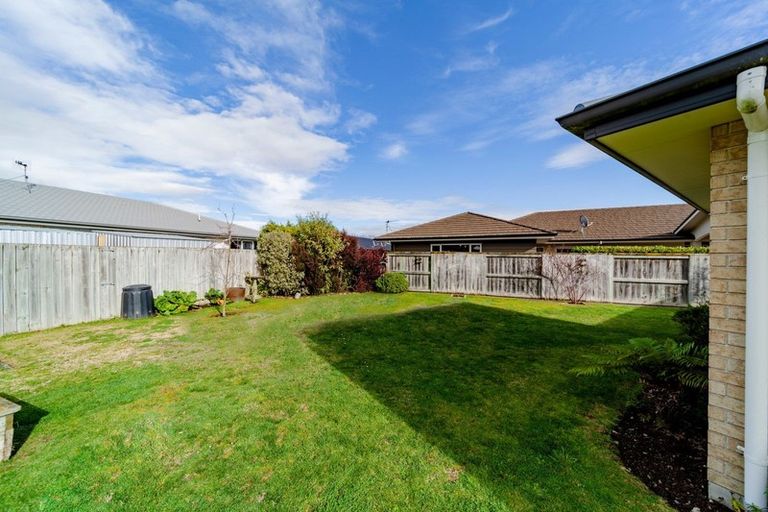 Photo of property in 82 Belgrove Drive, Waipukurau, 4200