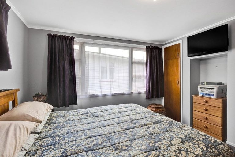 Photo of property in 30 Antonio Street, Stratford, 4332