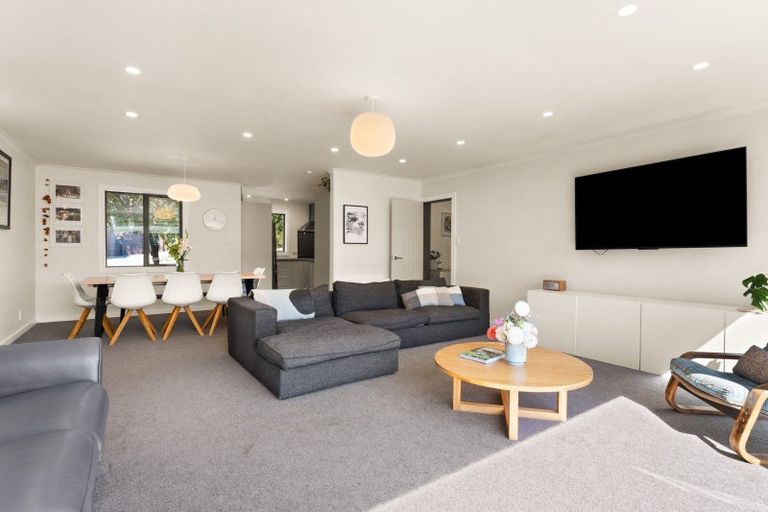 Photo of property in 332 Kenmure Road, Kenmure, Dunedin, 9011