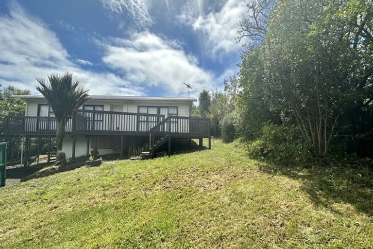 Photo of property in 25 Midgley Road, West Harbour, Auckland, 0618