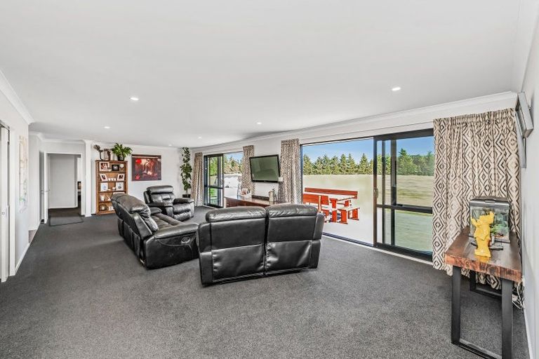 Photo of property in 35 Crozier Drive, Kirwee, Darfield, 7571