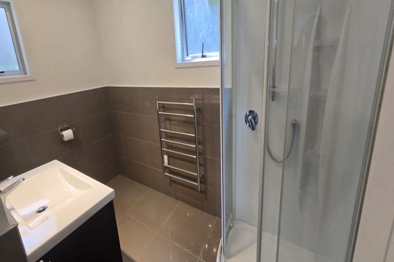 Photo of property in 12 Inkster Street, Birkenhead, Auckland, 0626