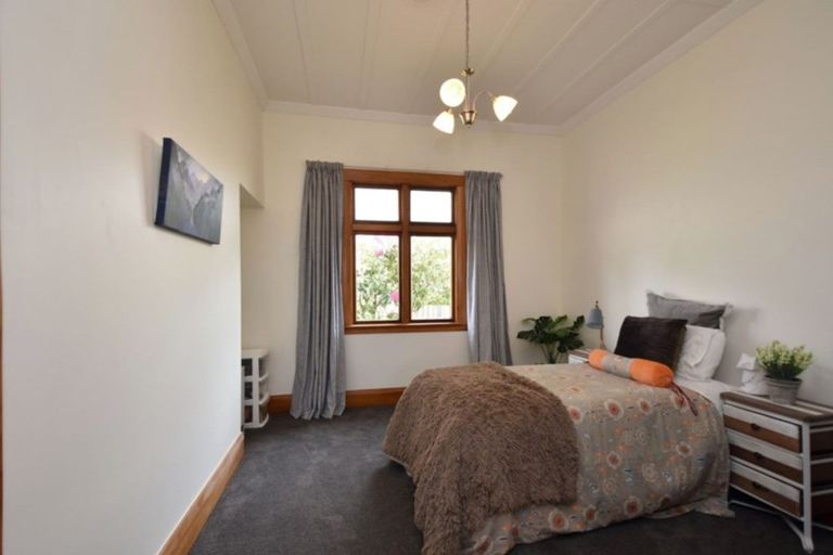 Photo of property in 27 Newcastle Street, Windsor, Invercargill, 9810