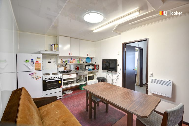 Photo of property in 651 Castle Street, North Dunedin, Dunedin, 9016