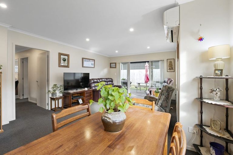 Photo of property in 22 Blanche Road, Papamoa Beach, Papamoa, 3118