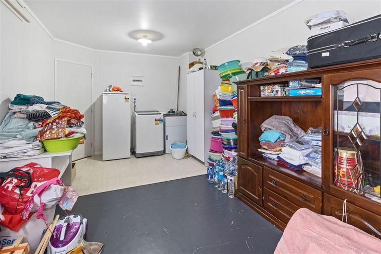 Photo of property in 65 Pooks Road, Ranui, Auckland, 0612