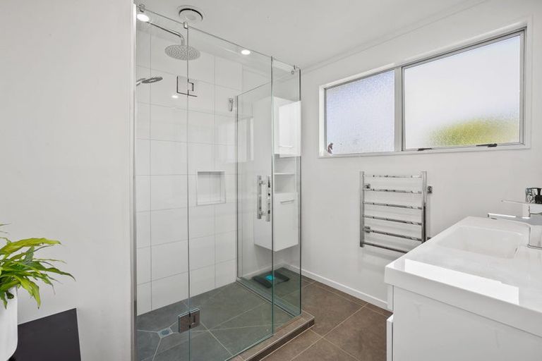 Photo of property in 13 Fernleigh Street, Ferndale, New Plymouth, 4310