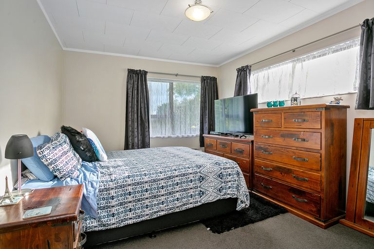 Photo of property in 74 Moore Street, Leamington, Cambridge, 3432