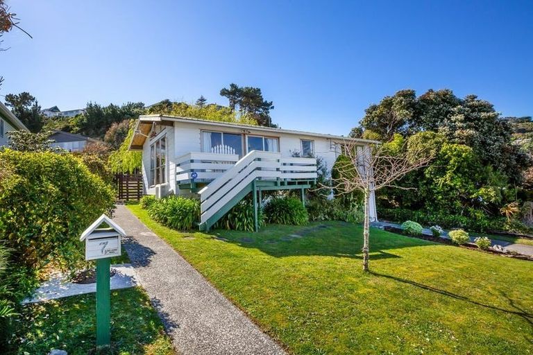 Photo of property in 7 Tweed Road, Papakowhai, Porirua, 5024